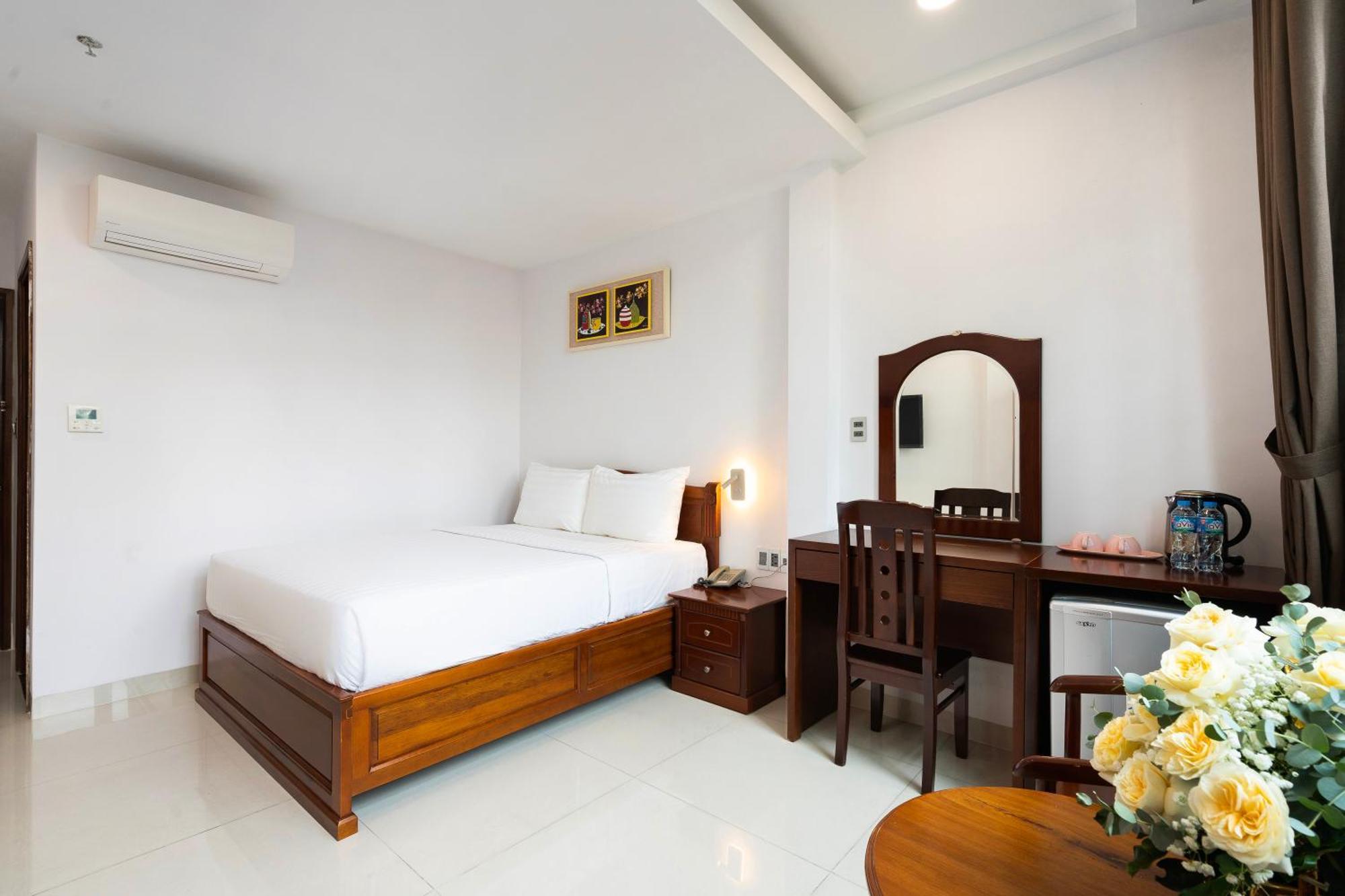 Hoang Luxury Hotel Dist 1 Ho Chi Minh Exteriör bild