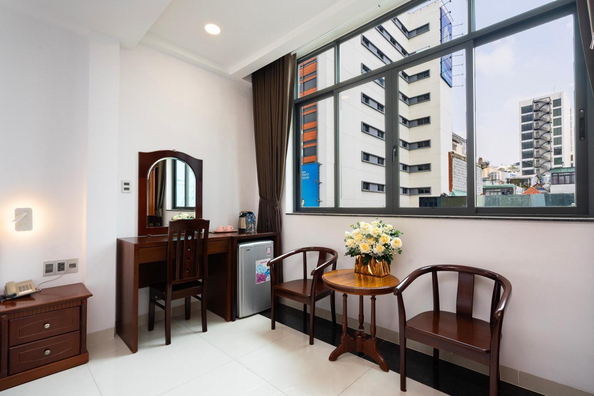 Hoang Luxury Hotel Dist 1 Ho Chi Minh Exteriör bild